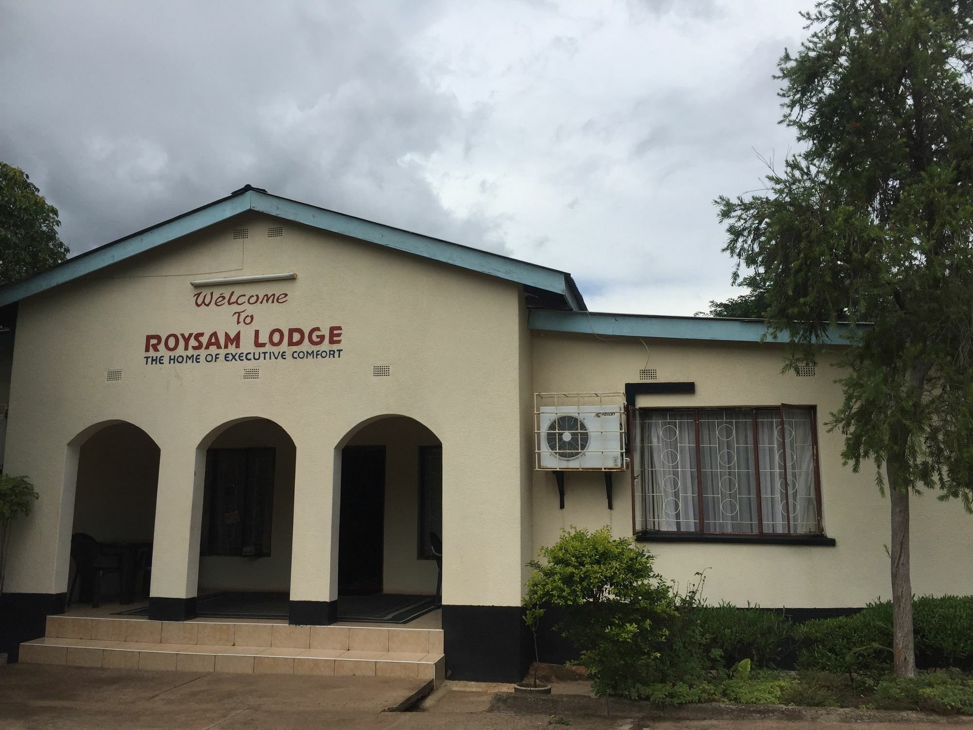 Roysam Lodge Livingstone Exterior photo